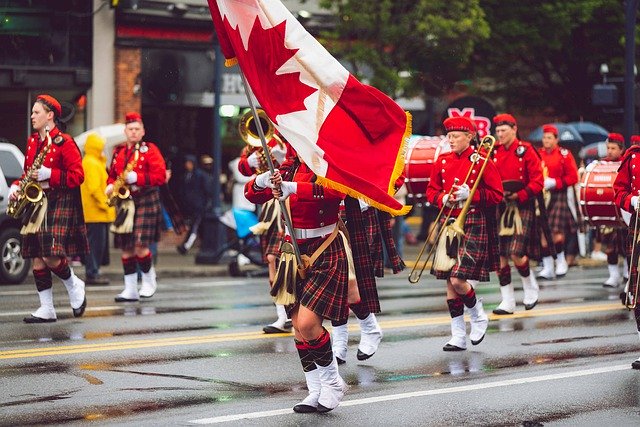 canadian-culture-students